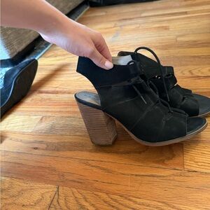 Black heels